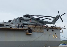 Klaipėdos uoste vėl galima išvysti JAV desantinį laivą - 5