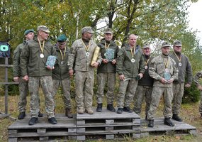 Pereinamoji kovinio šaudymo varžybų taurė lieka Generolo Adolfo Ramanausko kovinio rengimo centre - 5
