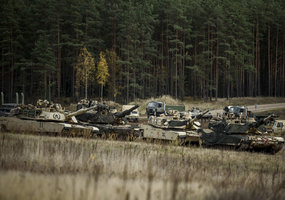 Pratybose „Geležinis Vilkas 2022-II“ du batalionai treniruojasi puolimo ir gynybos operacijas - 5