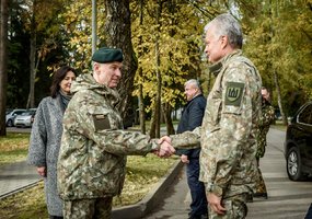 Lietuvos ir Vokietijos kariai pratybose „Greitas grifonas“ atlieka bendras užduotis - 1