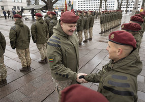 Lietuvos karių tarptautinėse operacijose įgauta patirtis stiprina mūsų valstybės saugumą - 6