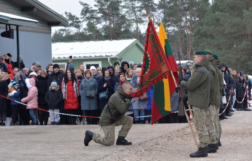 Lietuvos Respublikai prisiekė daugiau nei pusantro šimto karių