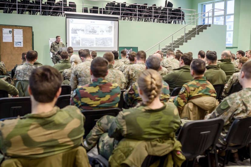 „Geležinio Vilko“ brigadoje įvyko pirmoji konferencija „Mūšis mieste“