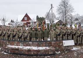 100-oji karių savanorių laida prisiekė Merkinėje - 6