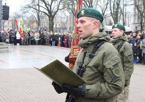 Lietuvos Respublikai prisiekė jaunesniųjų karininkų vadų mokymų klausytojai - 3