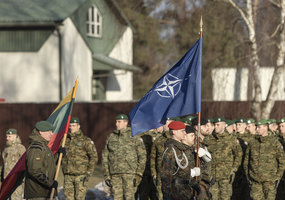Tarnybą Lietuvoje pradėjo nauja NATO priešakinių pajėgų kovinės grupės rotacija - 2