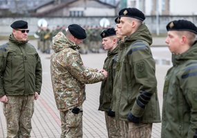  Auga Lietuvos kariuomenės rezervo karių skaičius: jį papildė dar viena karo inžinierių laida - 1