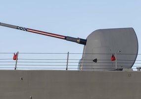  Į Klaipėdą atplaukė JAV karinio laivyno raketinis kovos laivas - 8