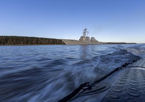  Į Klaipėdą atplaukė JAV karinio laivyno raketinis kovos laivas - 6