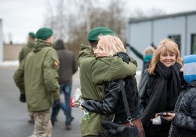 Daugiau kaip 600 karių baigė nuolatinę privalomąją pradinę karo tarnybą - 2