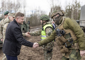 Lithuanian and Icelandic Chiefs of Defence visited Ukrainian troops on demining training - 3