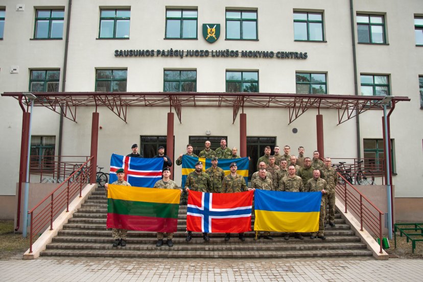 Pradedamas naujas projektas – Lietuvos ir Šiaurės šalių instruktoriai mokys Ukrainos karius...