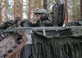 Pilnos sudėties NATO priešakinių pajėgų kovinė grupė treniruojasi pratybose „Rising bull“ - 3