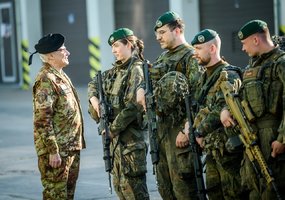 NATO Jungtinės pajėgų vadavietės Brunsume vado vizito metu aptarti regioniniai gynybos planai - 7