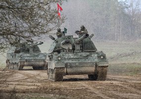 Lietuvos kariuomenės artileristai su haubicomis PzH2000 dalyvavo tarptautinėse pratybose Vokietijoje - 2