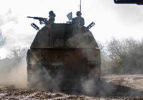 Lietuvos kariuomenės artileristai su haubicomis PzH2000 dalyvavo tarptautinėse pratybose Vokietijoje - 7
