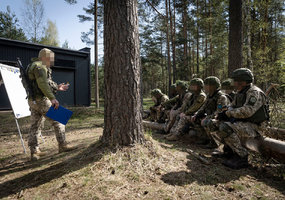 Baigėsi Ukrainos kariams skirtas Instruktoriaus kursas - 1