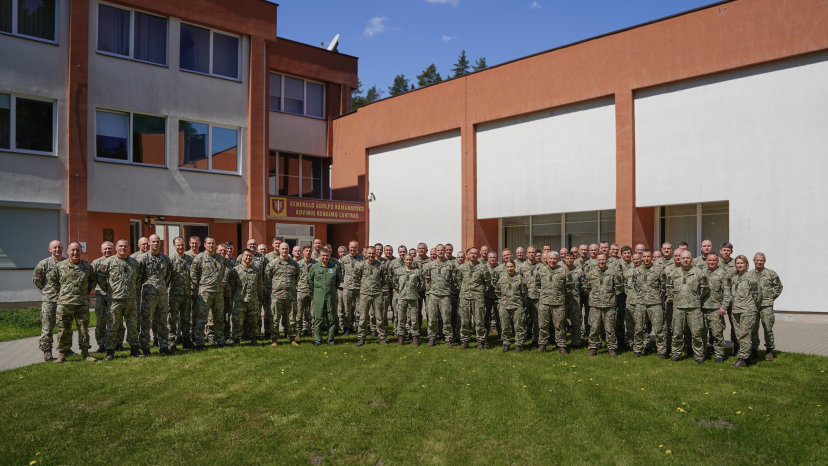 Sausumos pajėgų vadovybė ruošiasi kasmetinėms pratyboms „Perkūno griausmas“