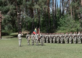 Lietuvai prisiekė kariai savanoriai - 4