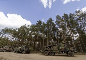 Pirmą kartą Lietuvoje savaeigės haubicos „Caesar“ atlieka ugnies uždavinius - 8