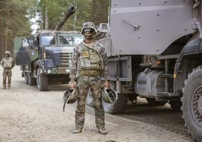 Pirmą kartą Lietuvoje savaeigės haubicos „Caesar“ atlieka ugnies uždavinius - 12