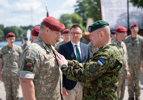 Krašto apsaugos savanorių pajėgoms pradeda vadovauti plk. Darius Vaicikauskas - 3