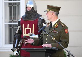 Lietuvos kariuomenės Specialiųjų operacijų pajėgoms pradeda vadovauti plk. D. Milašius - 1