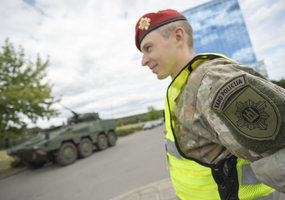 Lietuvos kariuomenė ir sąjungininkai baigė vykdyti saugumo užduotis NATO viršūnių susitikime... - 21