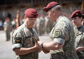 Krašto apsaugos savanorių pajėgoms pradeda vadovauti plk. Darius Vaicikauskas - 9