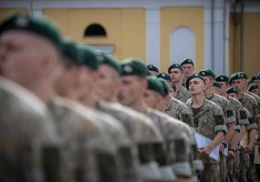 Lietuvos kariuomenės aktyvųjį rezervą papildė apie 300 NPPKT karių - 5