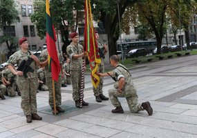 Lietuvai prisiekė kariai savanoriai - 1