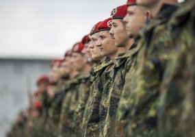 Tarnybą Lietuvoje pradeda naujos rotacijos NATO Priešakinių pajėgų kovinė grupė  - 1