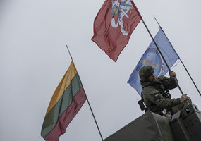 Lietuvos kariuomenės Oro gynybos bataliono kariai Norvegijoje atliko pirmuosius kovinius šaudymus... - 4