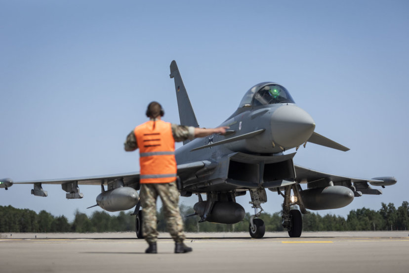 Informacija gyventojams: Žemaitijos regione vyks NATO oro policijos naikintuvų skrydžių treniruotė
