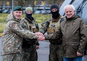 Specialiųjų operacijų pajėgų kariai Vilniuje treniruojasi užtikrinti kritinės infrastruktūros... - 6