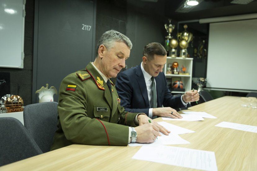 Lietuvos kariuomenė pasirašė bendradarbiavimo sutartį su krepšinio klubu Kauno „Žalgiris”