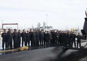 Pirmoji Karinių jūrų pajėgų karininkė baigė Povandeninio laivo operacinių gebėjimų kursą - 4