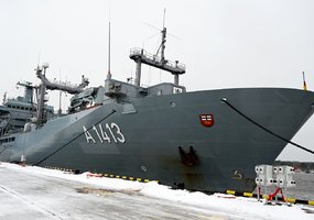 Klaipėdoje vieši NATO Nuolatinės parengties jūrinės grupės kovinių laivų junginys - 2