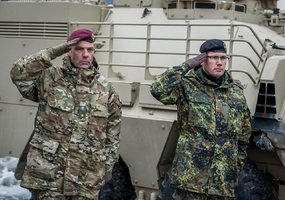Tarnybą Lietuvoje pradeda penkioliktosios rotacijos NATO Priešakinių pajėgų kovinė grupė - 8