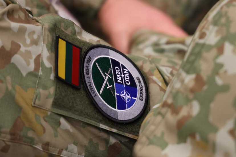 Lithuanian Land Forces personnel train in multinational CPX in Poland