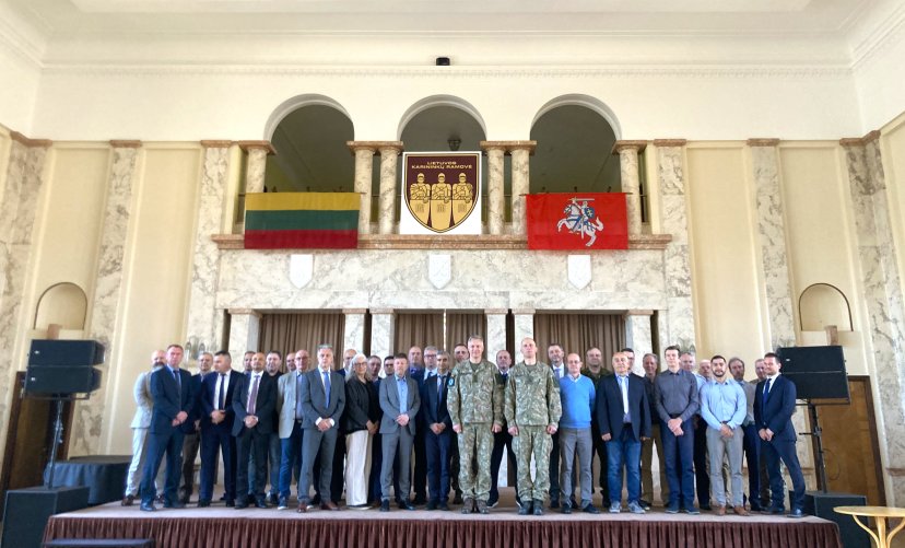 Lietuvos karininkų ramovėje vyko Valdymo ir pranešimų centro sistemos sąsajos tarybos susitikimas