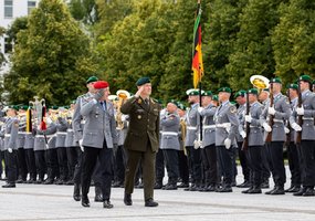 Kariuomenės vadui įteiktas aukščiausias Vokietijos valstybinis apdovanojimas - 6