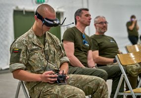 Lietuvos kariuomenėje vyksta dronų instruktorių kursas - 5