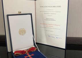 Kariuomenės vadui įteiktas aukščiausias Vokietijos valstybinis apdovanojimas - 15