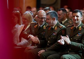 Gynybos štabo viršininko simboliai perduoti gen. mjr. Remigijui Baltrėnui - 1