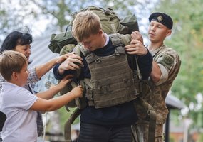 Kario priesaiką Lietuvai davė jubiliejinė 15-oji būsimųjų karo inžinierių laida - 12