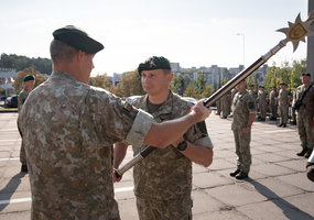 Sausumos pajėgų vyriausiuoju puskarininkiu paskirtas seržantas majoras Eugenijus Žukauskas - 2