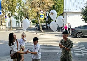 Mokslo ir žinių dieną moksleiviai pasitiko kartu su Lietuvos kariuomenės kariais - 4
