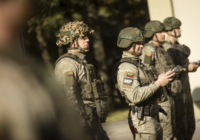 Lietuvos kariuomenė pradėjo rengti bepiločių orlaivių sistemų operatorius - 3