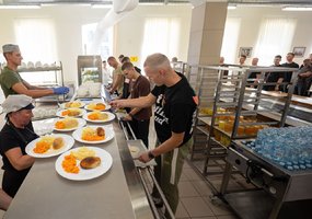 Į tarnybą Lietuvos kariuomenėje atvyko beveik 250 NPPKT ir 50 aktyviojo rezervo karių - 3